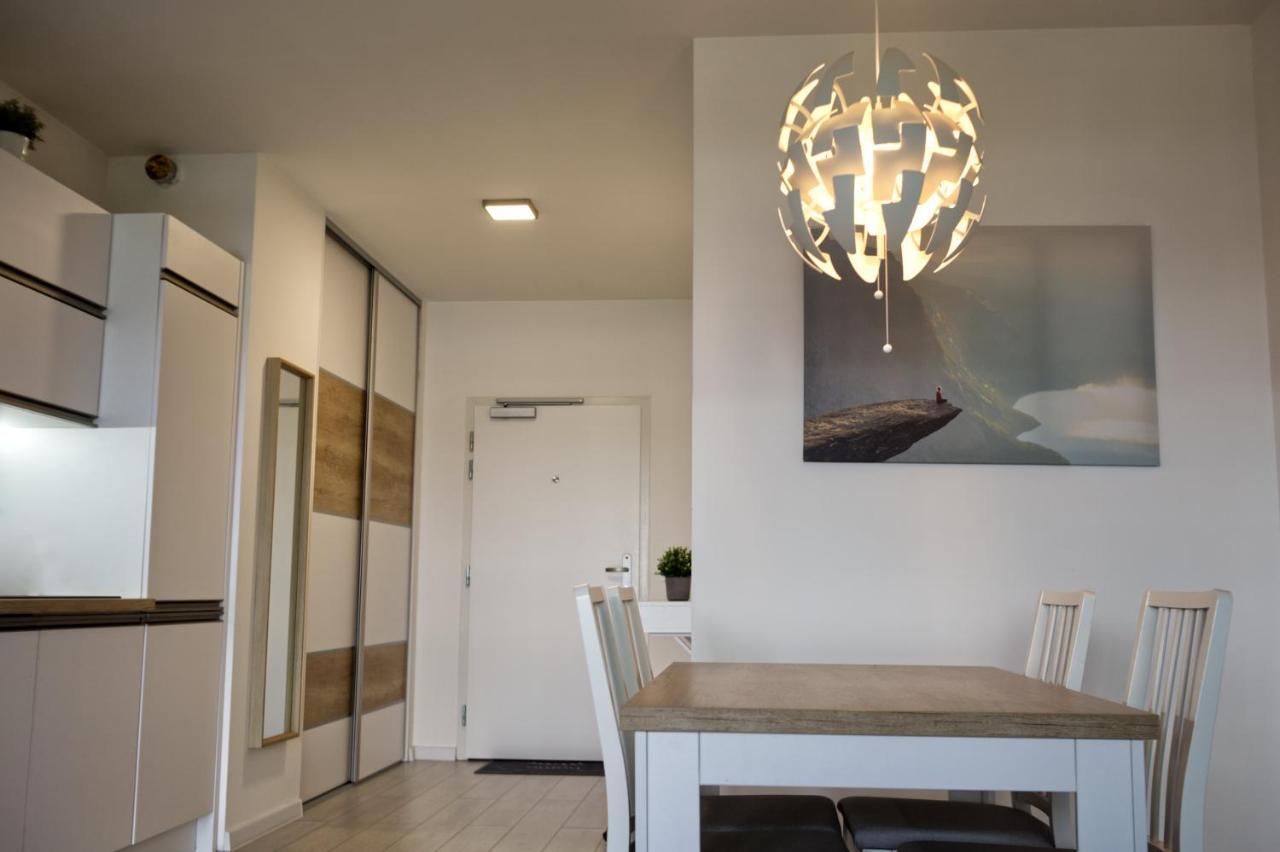 Apartamento New 1 Bdr, W/Private Parking Bratislava Exterior foto