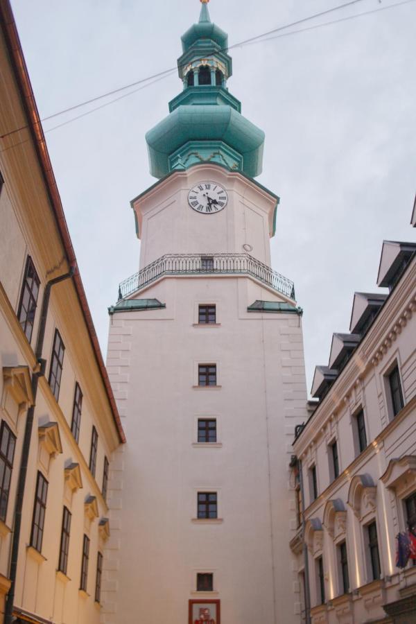 Apartamento New 1 Bdr, W/Private Parking Bratislava Exterior foto